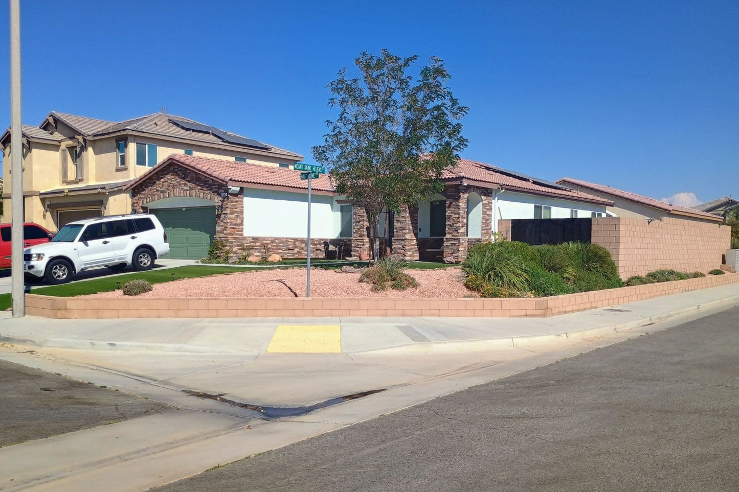 Black Bear Mountain Stone - Stone Veneer - Stack Stone Ozark