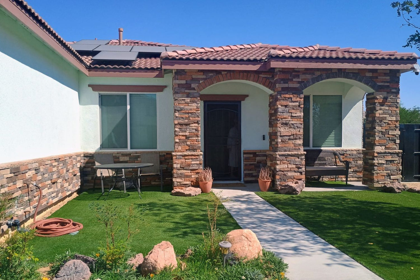 Black Bear Mountain Stone - Stone Veneer - Stack Stone Ozark