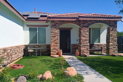 Black Bear Mountain Stone - Stone Veneer - Stack Stone Ozark