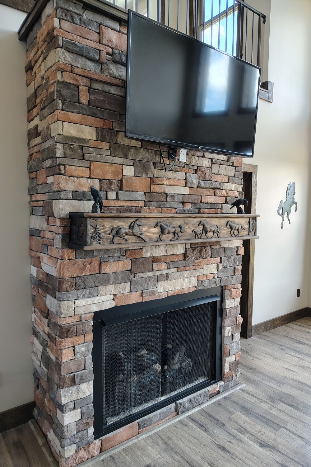 Black Bear Mountain Stone - Stone Veneer - Stack Stone Ozark