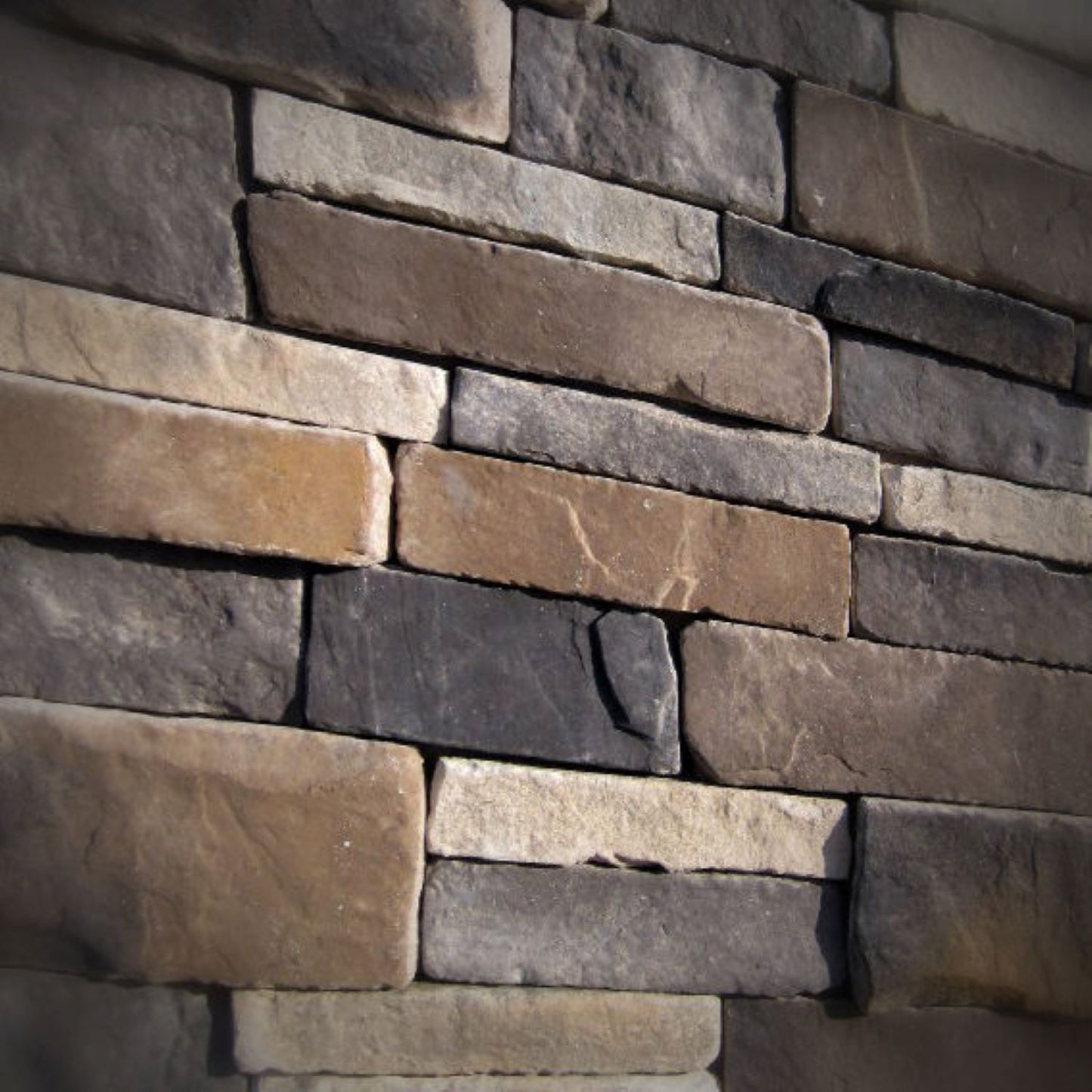 Black Bear Mountain Stone - Stone Veneer - Stack Stone Rustic