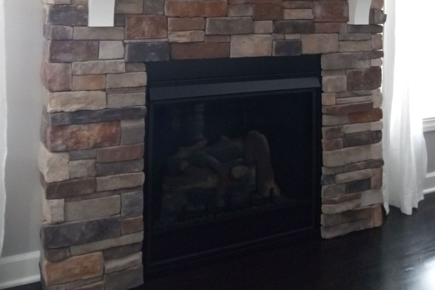 Black Bear Mountain Stone - Stone Veneer - Stack Stone Rustic