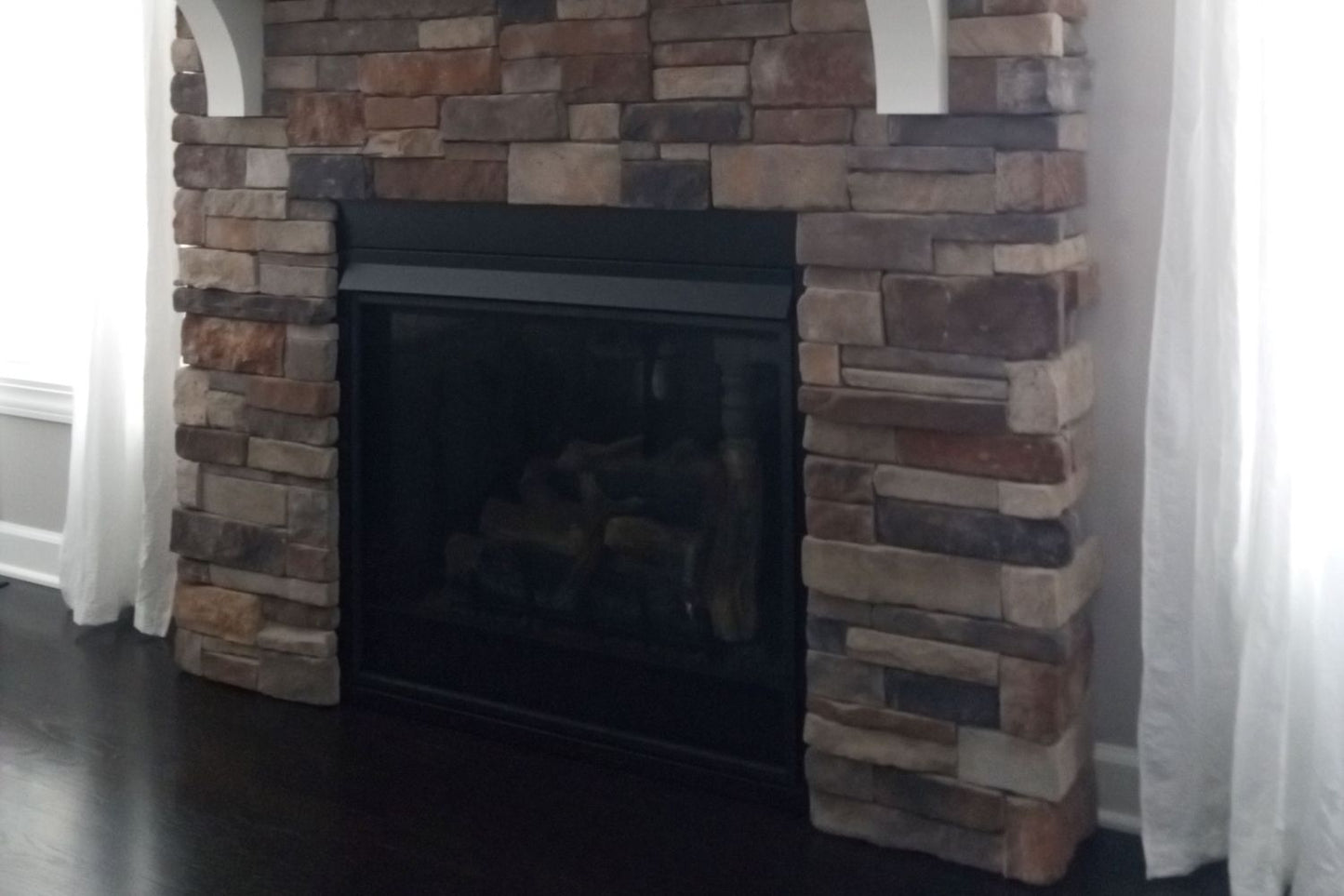 Black Bear Mountain Stone - Stone Veneer - Stack Stone Rustic